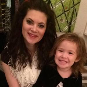 Meet your Posher, Leigh